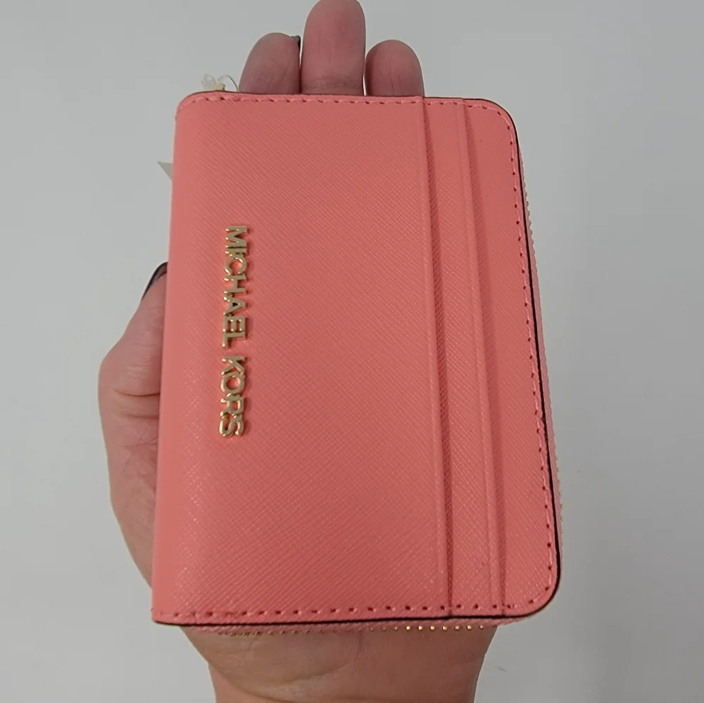Michael Kors Jet Set Medium Travel Card Case Leather Wallet in Gr…